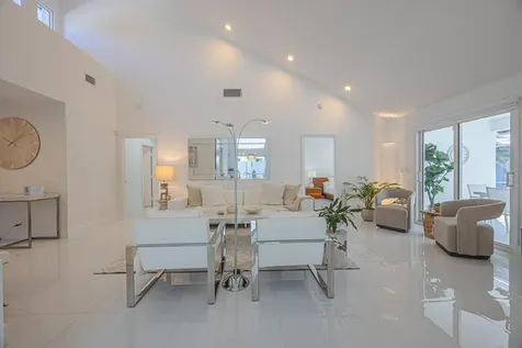 23246 L Ermitage Circle Boca Raton FL 33433