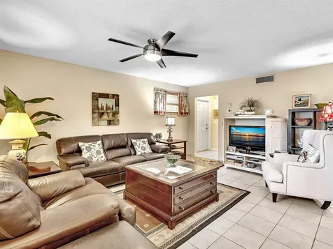 28 Colonial Club Drive Boynton Beach FL 33435