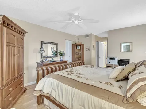 28 Colonial Club Drive Boynton Beach FL 33435