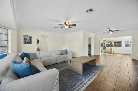 9676 Heather Circle Palm Beach Gardens FL 33410