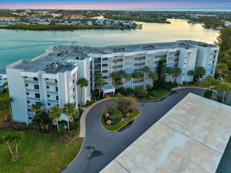 1542 Jupiter Cove Drive Jupiter FL 33469