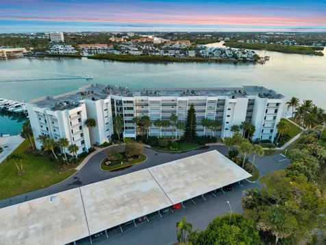 1542 Jupiter Cove Drive Jupiter FL 33469