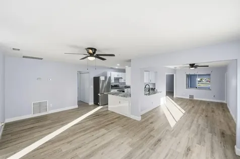 1522 Se Hearne Court Port Saint Lucie FL 34952