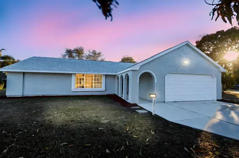 1522 Se Hearne Court Port Saint Lucie FL 34952