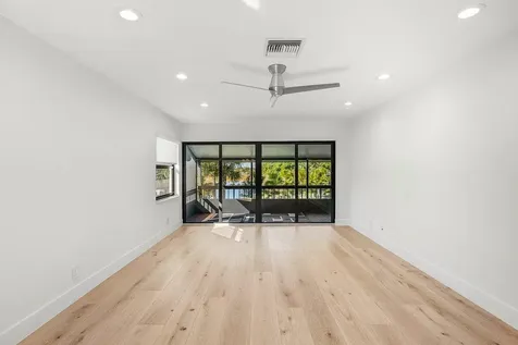 13921 Royal Palm Court Delray Beach FL 33484