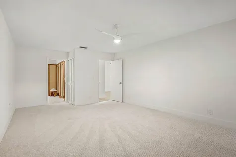 13921 Royal Palm Court Delray Beach FL 33484