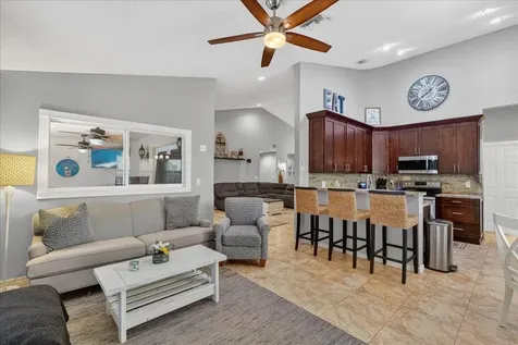 7312 Nw 45th Avenue Coconut Creek FL 33073