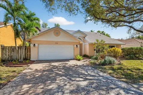 7312 Nw 45th Avenue Coconut Creek FL 33073