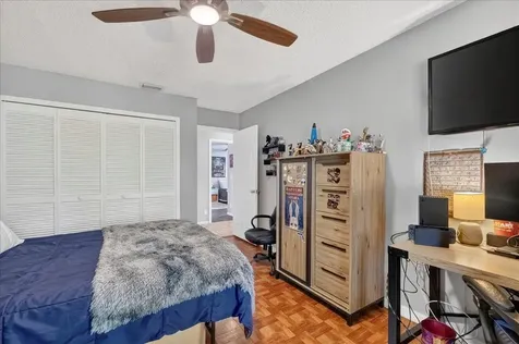7312 Nw 45th Avenue Coconut Creek FL 33073