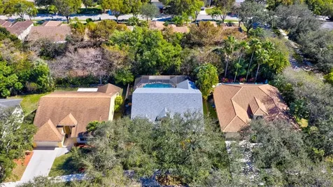 7312 Nw 45th Avenue Coconut Creek FL 33073