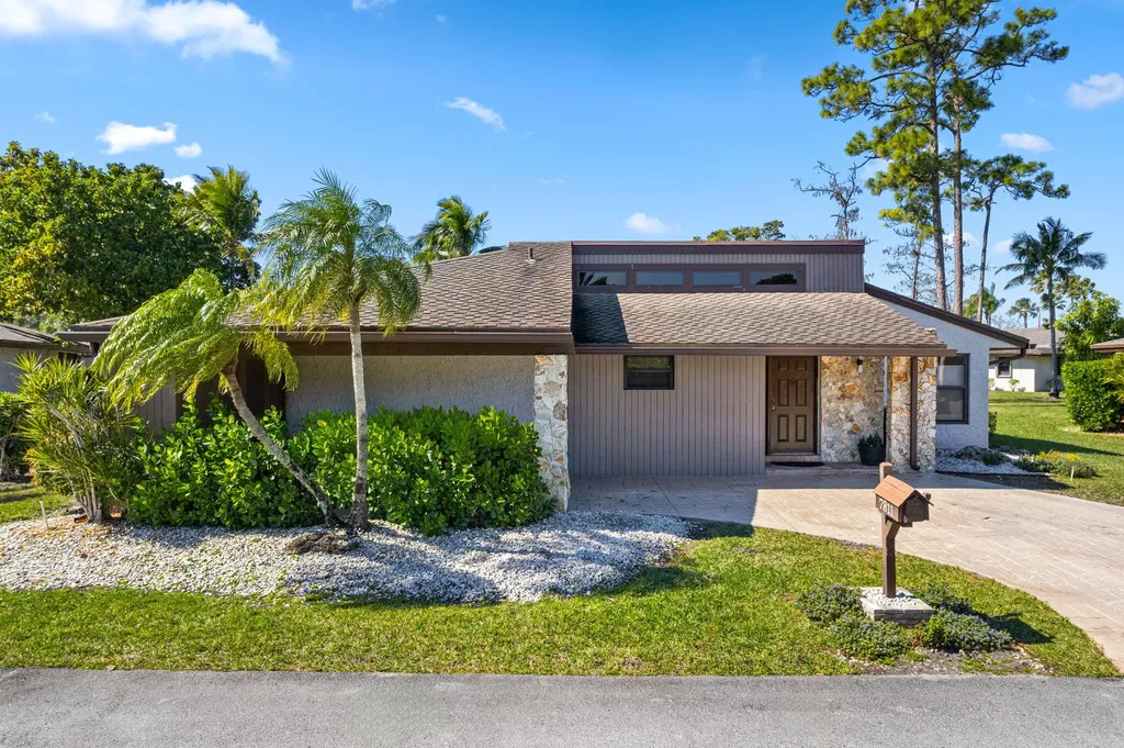 7811 Beechfern Circle Tamarac FL 33321