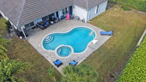 8512 Nw 45th Street Coral Springs FL 33065