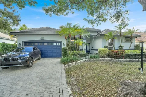 8512 Nw 45th Street Coral Springs FL 33065
