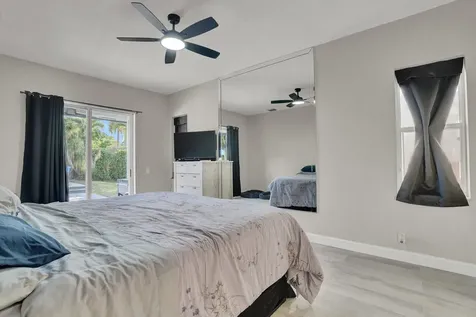 8512 Nw 45th Street Coral Springs FL 33065
