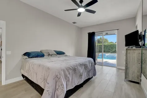 8512 Nw 45th Street Coral Springs FL 33065