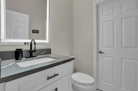 8512 Nw 45th Street Coral Springs FL 33065