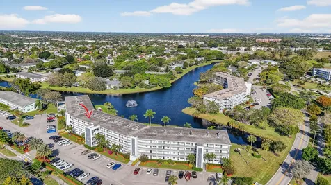 3012 Oakridge A Deerfield Beach FL 33442