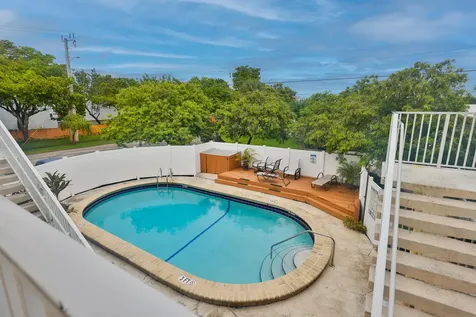 391 SE 19th Avenue Pompano Beach FL 33060