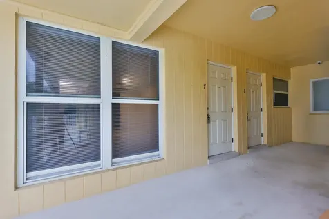 391 SE 19th Avenue Pompano Beach FL 33060