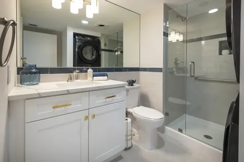 8535 Casa Del Lago Boca Raton FL 33433