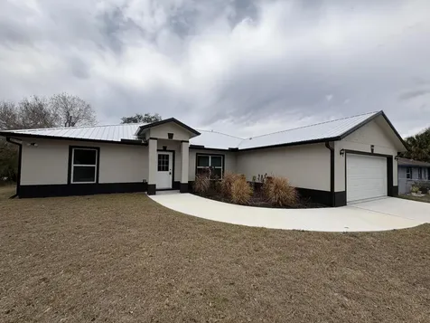 2897 Nw 37th Avenue Okeechobee FL 34972