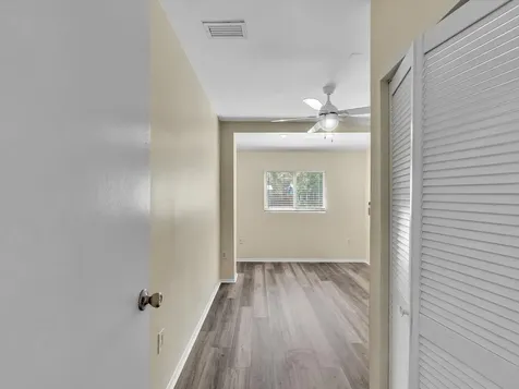 607 W Perry Street Lantana FL 33462
