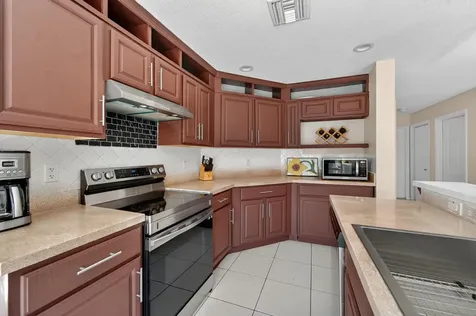 3944 Crescent Creek Drive Coconut Creek FL 33073