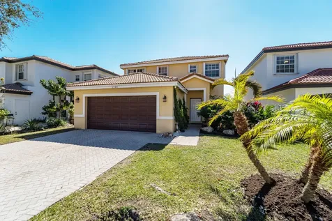 3944 Crescent Creek Drive Coconut Creek FL 33073