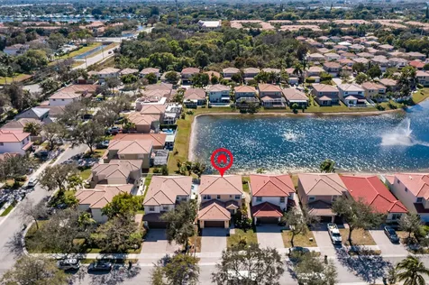3944 Crescent Creek Drive Coconut Creek FL 33073