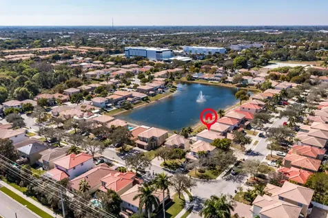 3944 Crescent Creek Drive Coconut Creek FL 33073