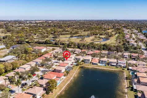 3944 Crescent Creek Drive Coconut Creek FL 33073