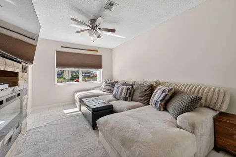 3944 Crescent Creek Drive Coconut Creek FL 33073