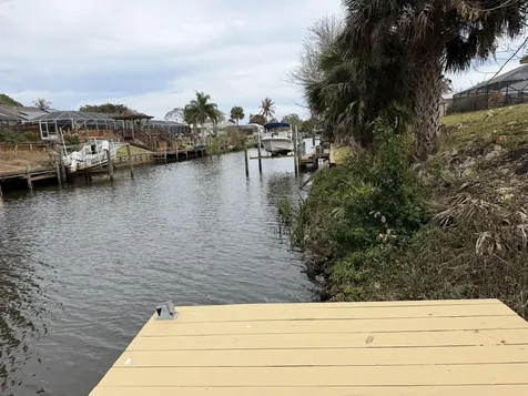 404 NE Camelot Drive Port Saint Lucie FL 34983
