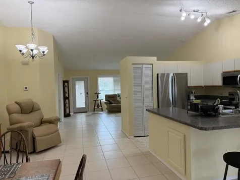 404 NE Camelot Drive Port Saint Lucie FL 34983