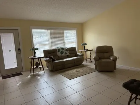 404 NE Camelot Drive Port Saint Lucie FL 34983