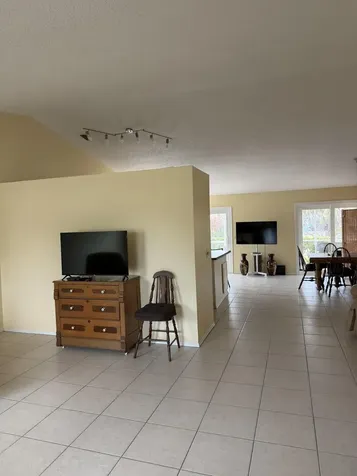 404 NE Camelot Drive Port Saint Lucie FL 34983
