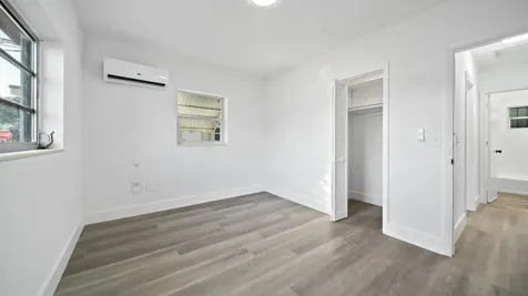 1165 SW 12th Street Miami FL 33129