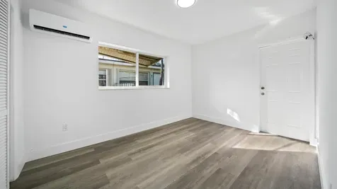 1165 SW 12th Street Miami FL 33129
