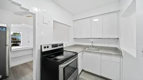 1165 SW 12th Street Miami FL 33129