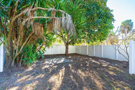5213 Bethany Lane Haverhill FL 33415