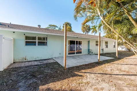 5213 Bethany Lane Haverhill FL 33415