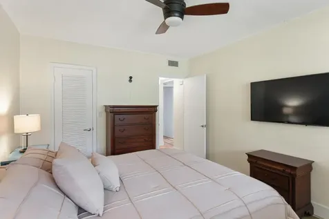 400 Ne 20th Street Boca Raton FL 33431