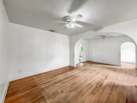 501 Pilgrim Road West Palm Beach FL 33405