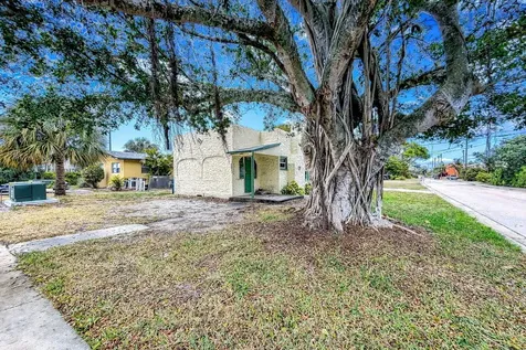 501 Pilgrim Road West Palm Beach FL 33405