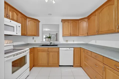 2090 Colonial Road Fort Pierce FL 34950
