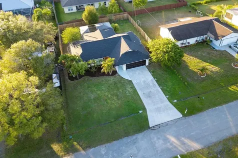 1192 Sw Irving Street Port Saint Lucie FL 34983
