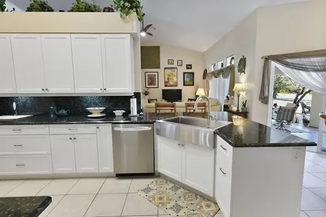 3018 Se Dalhart Road Port Saint Lucie FL 34952