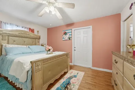 572 Se Fallon Drive Port Saint Lucie FL 34983