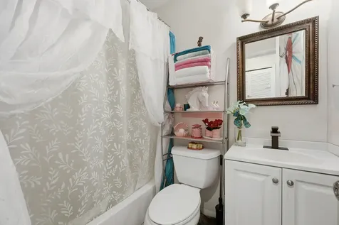 572 Se Fallon Drive Port Saint Lucie FL 34983