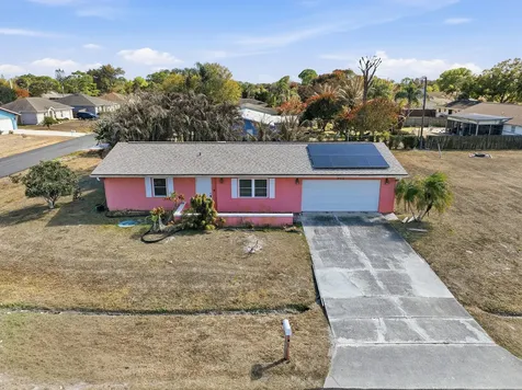 572 Se Fallon Drive Port Saint Lucie FL 34983